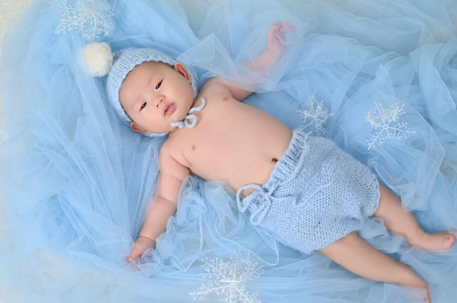 贵港宝宝奶粉喝到几岁